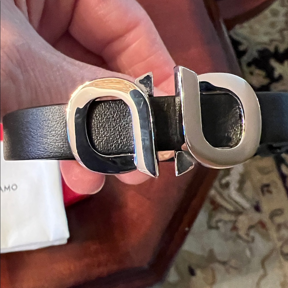 Salvatore Ferragamo Black Leather bracelet with Silver Accents NIB - Picture 5 of 13